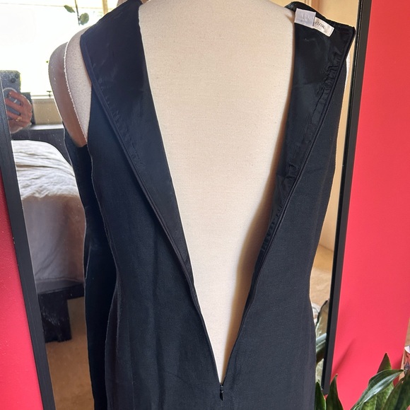Black Linen Dress - Picture 4 of 4